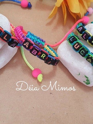 Pulseira macramê com nome