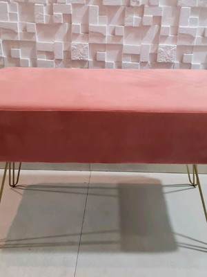 Puff retangular liso com hairpin leg