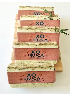 05 sabonetes xô uruca com sal grosso, arruda e alecrim