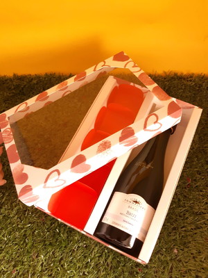 Caixa para mini champanhe baby ou mini vinho e 5 doces.
