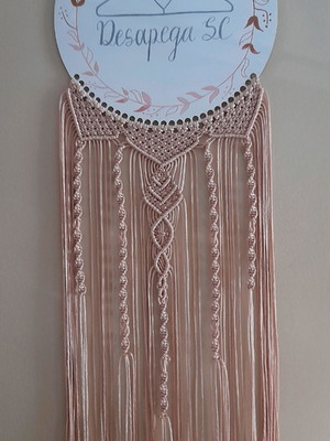 Quadro lettering com macramê