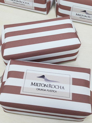 Necessaire box com logo