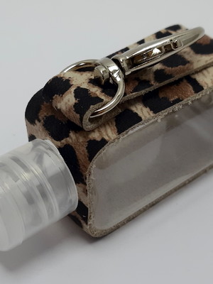Chaveiro, porta álcool em gel, em couro - com frasco