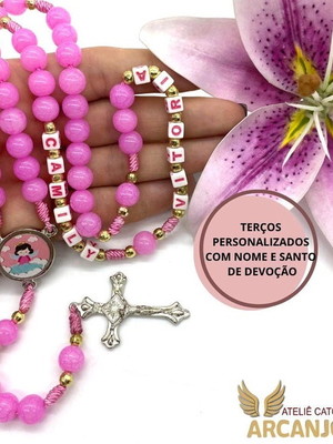 Terço infantil personalizado com nome - cor rosa