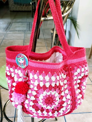 Bolsa estilo boho em crochê