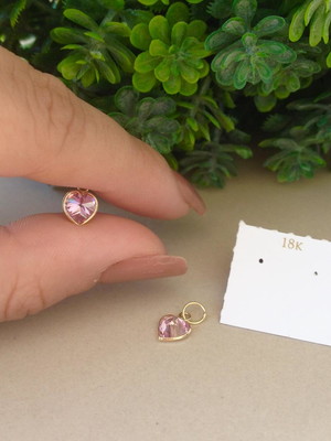 Pingente de coração rosa em ouro 18k