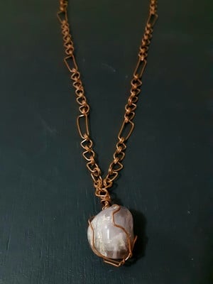 Colar de cobre com ágata roxa