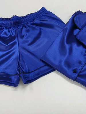 Conjunto pijama curto de cetim com elastano