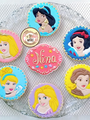Biscoitos decorados - princesas disney (01)