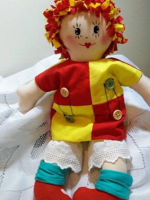 Boneca emília