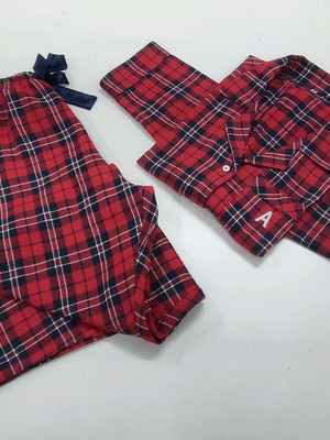 Conjunto de pijama de flanela com manga longa e calça femini