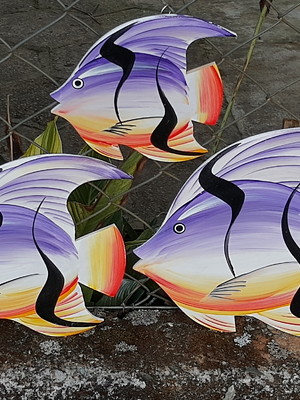 Decoração parede peixe lilás
