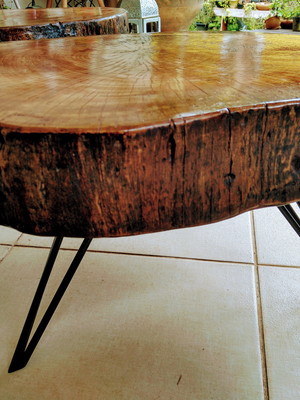Mesa rústica 70largx40alt hairpinleg triplo preto