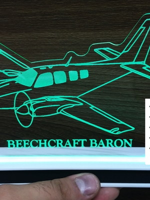 Luminária abajur de acrílico com led baron