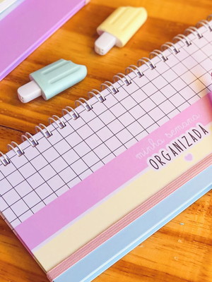 Desk planner