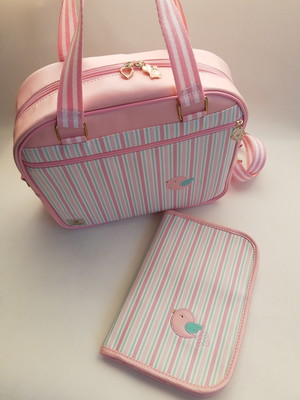 Kit bolsa p + porta caderneta de vacinação