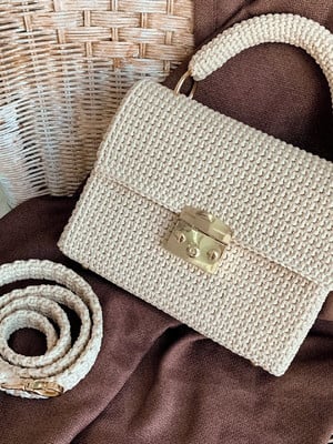 Bolsa de crochê- bolsa senhorita v
