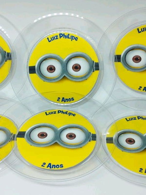 Kit pratinho ,copo e garfinho para festas - minions