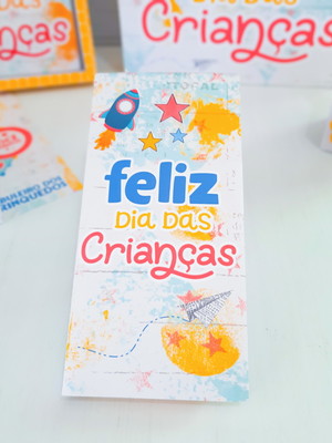 Porta cartão e chocolate dia das crianças