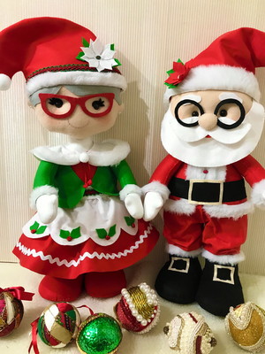 Kit casal papai e mamãe noel em pé 45cm