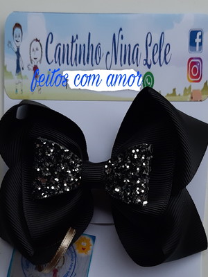 Laço amora com aplique de lonita cantinho nina lele