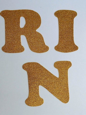 Letras em eva colorido