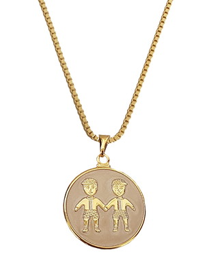 Colar cordão pingente dois filhos folheado ouro 18k. c3p452