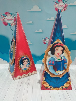 Pirâmide 3d branca de neve