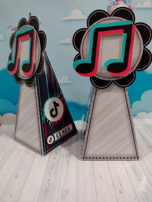 Pirâmide 3d tiktok