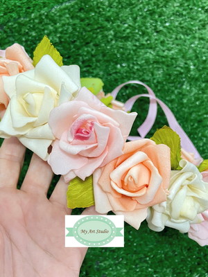 Coroa de flores guirlanda de rosas