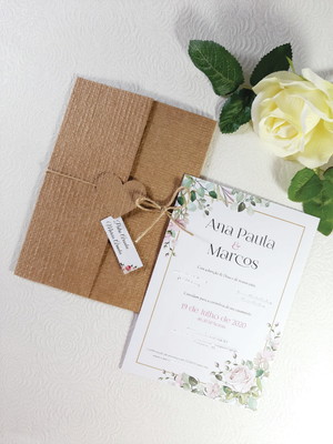 Convite de casamento envelope kraft texturizado - coração