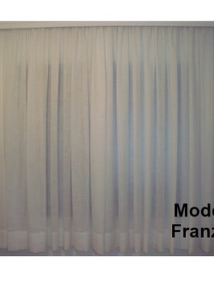 Cortinas em gaze de linho franzidas com forro blackout 100%