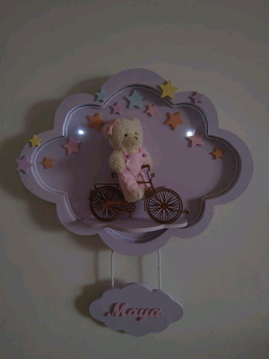 Nuvem com led e ursinho na bicicleta