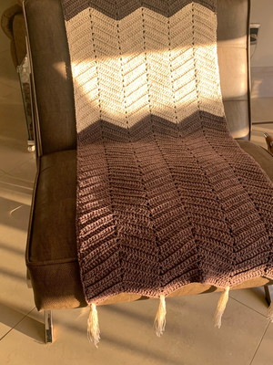Trilho de mesa/manta para poltrona em crochê