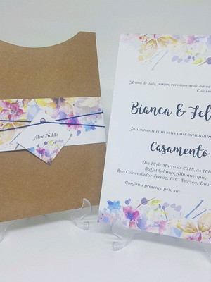 Convite floral rustico com envelope