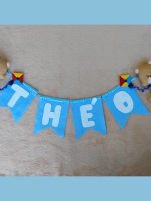 Varalzinho decorativo com nome