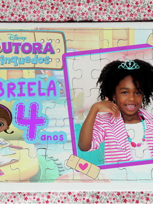 Quebra cabeça personalizado doutora brinquedos com foto