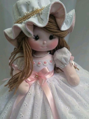 Bonequinha 35cm