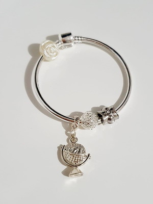 Pulseira aro rigida 17.5cm fecho tambor click