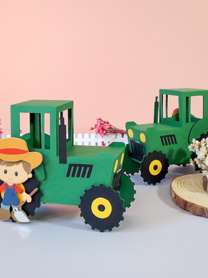 Caixa trator em papel 180g tema fazenda
