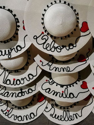 19 chapéus de praia personalizado com nome ou palavra e 1 de