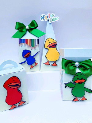 Kit patinho colorido bento e totó