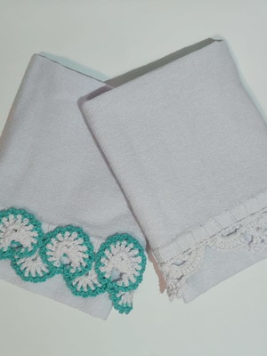 Pano de prato crochê verde água e branco kit com 2 un