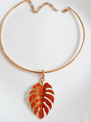 Chocker costela de adão