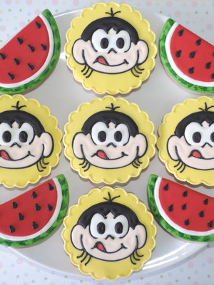 Biscoitos decorados menina com melancia