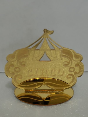 Aplique tenda circo com nome e base em acrílico 10 cm