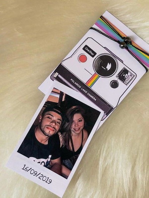 Kit pulseiras magnéticas + polaroid