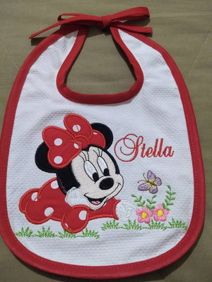 Babador personalizado minnie