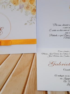 Convite casamento floral amarelo p