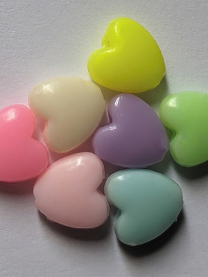 Coração colorido, cores sortidas, pacote com 20 g